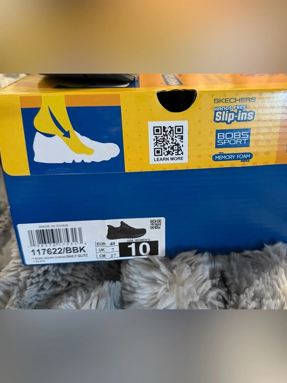 Skechers size 10